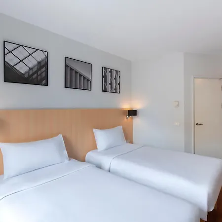 Ibis Bangkok Sathorn