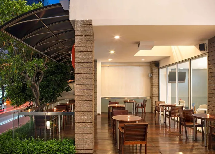 Ibis Sathorn Hotel 3*