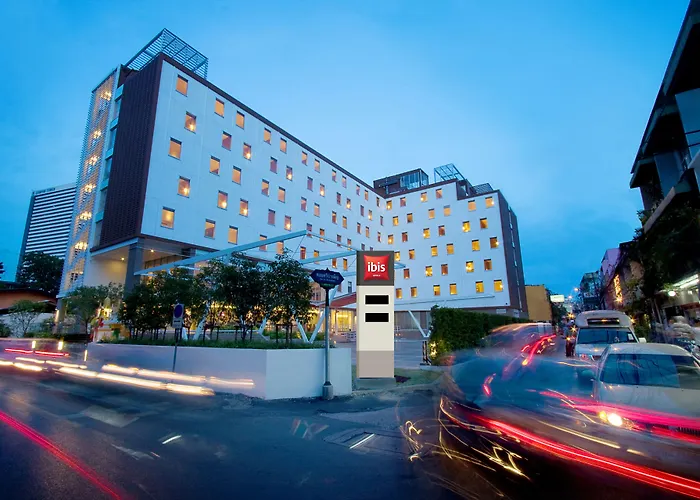 Ibis Sathorn Hotel 3*