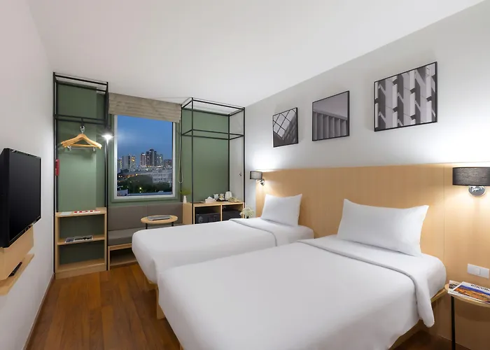Ibis Sathorn Hotel
