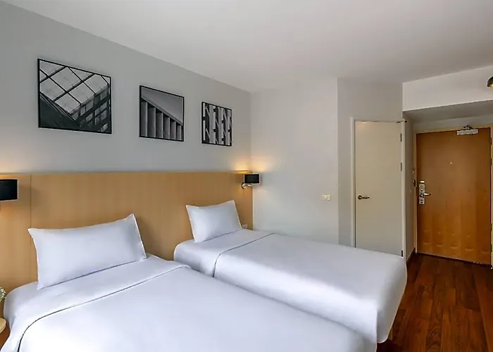 Ibis Sathorn