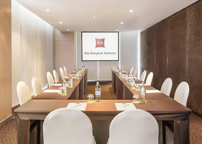 Ibis Sathorn Бангкок