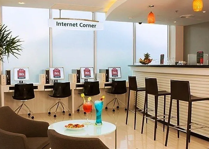 Отель Ibis Sathorn Бангкок