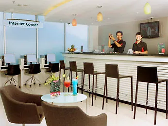Отель Ibis Sathorn 3*