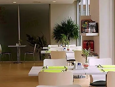 Ibis Sathorn